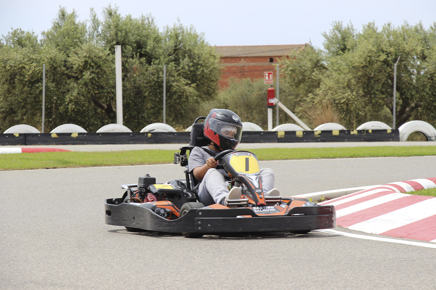 El jove empordanés Izan Pérez queda en segona plaça en el campionat de karts de Catalunya en la categoria Júnior