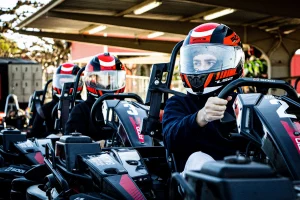 diferencias kart gasolina y eléctrico