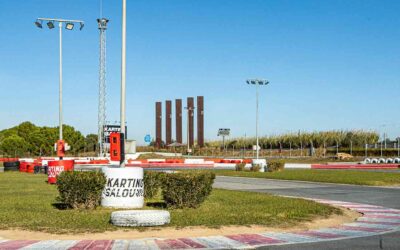 Karting indoor vs outdoor: diferencias reales y cuál elegir